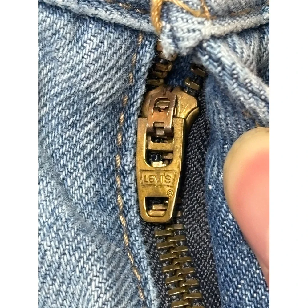 Levis SilverTab 94 Baggy Jeans Distressed Light Wash Blue Denim Womens W28 L31 - Picture 2 of 14